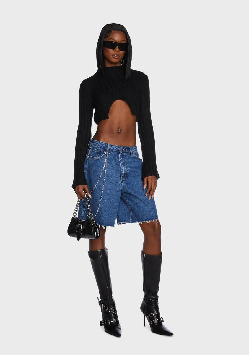 Incognito Queen Cropped Sweater