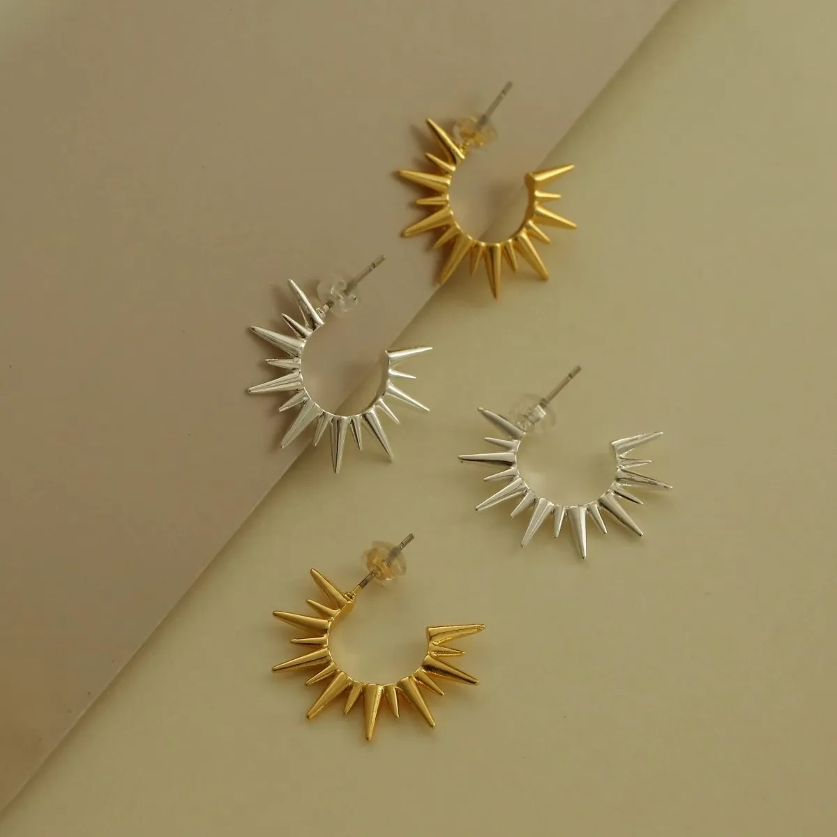 Kyerlyn Sun Shaped Hoop Earrings