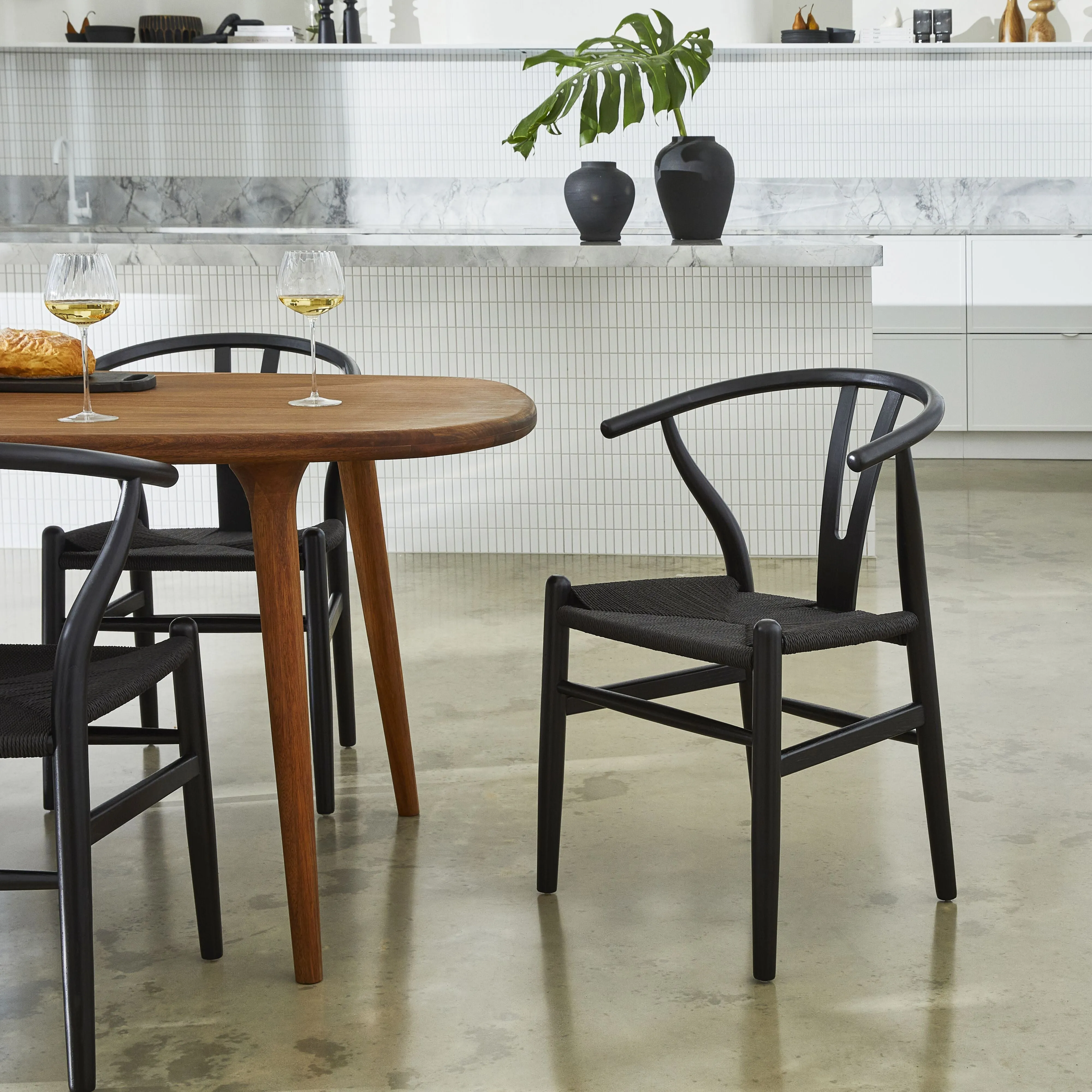 Wishbone Chair Black